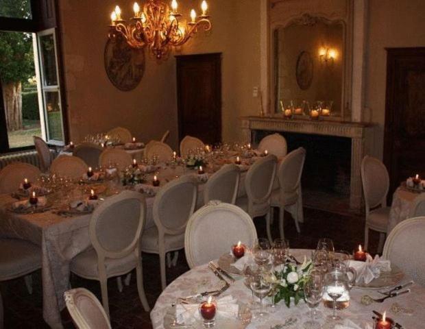 Chateau De Charge Hotel Tours Ngoại thất bức ảnh