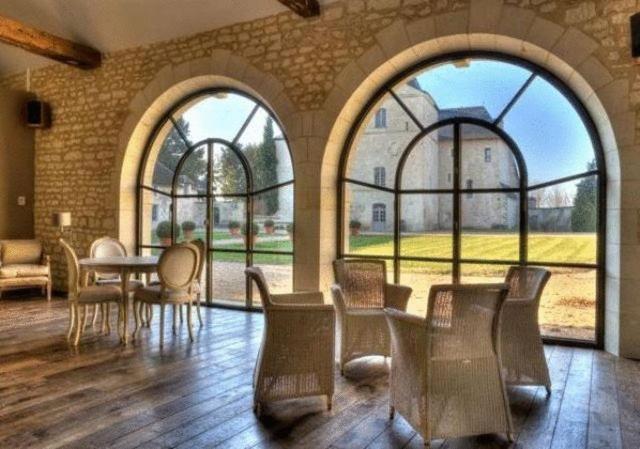 Chateau De Charge Hotel Tours Ngoại thất bức ảnh